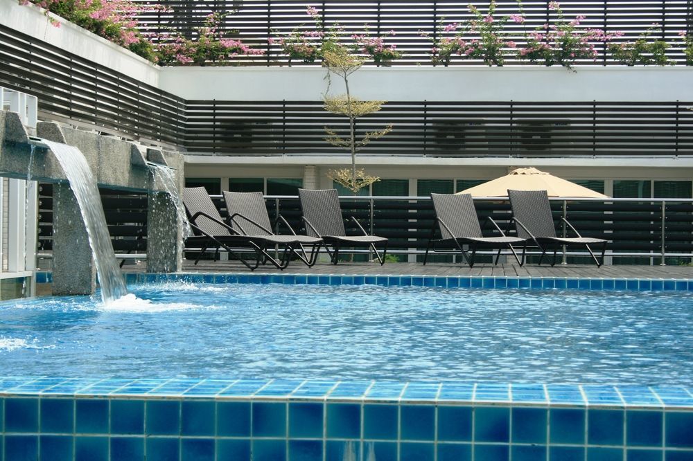 Hotel Sfera Lumut Exterior photo